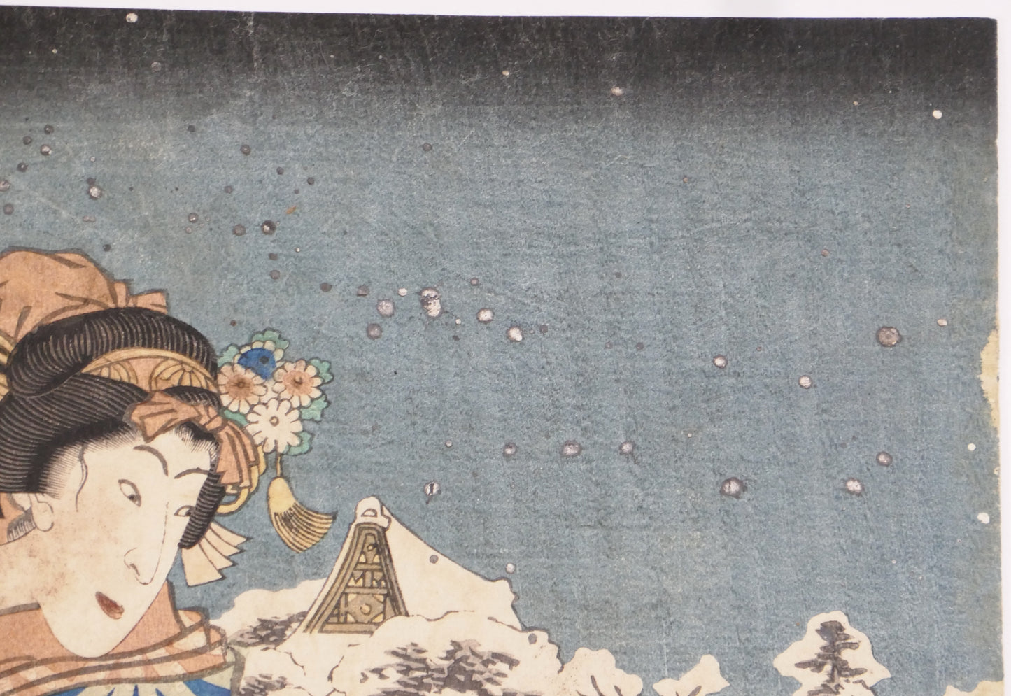 Estampe signée Toyokuni 3 de style Bijin-ga représentant Oshichi la marchande editée par Iseya Kanekichi en 1860. Vue coin haut droit