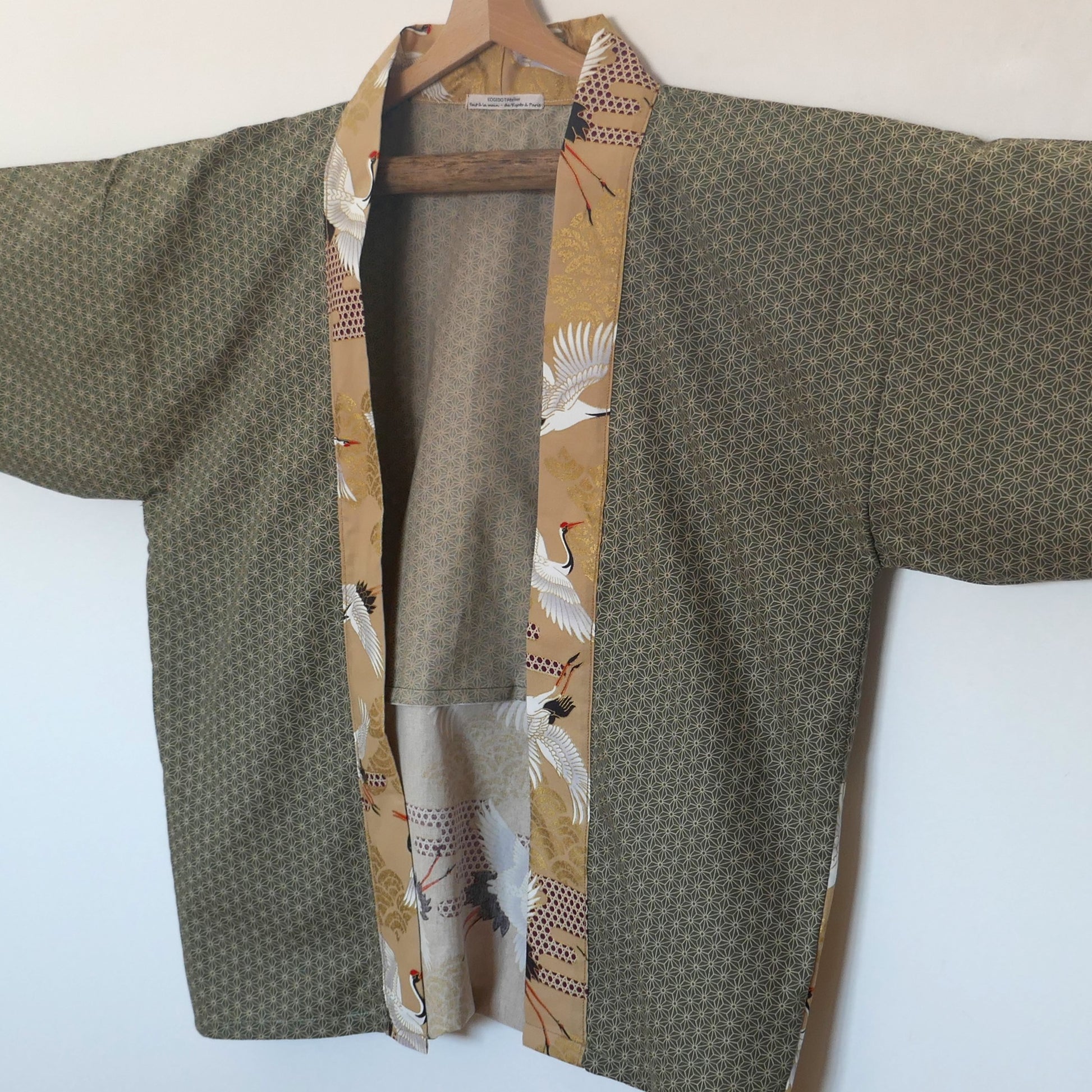 vue globale du haori nohara no tsuru veste kimono moderne