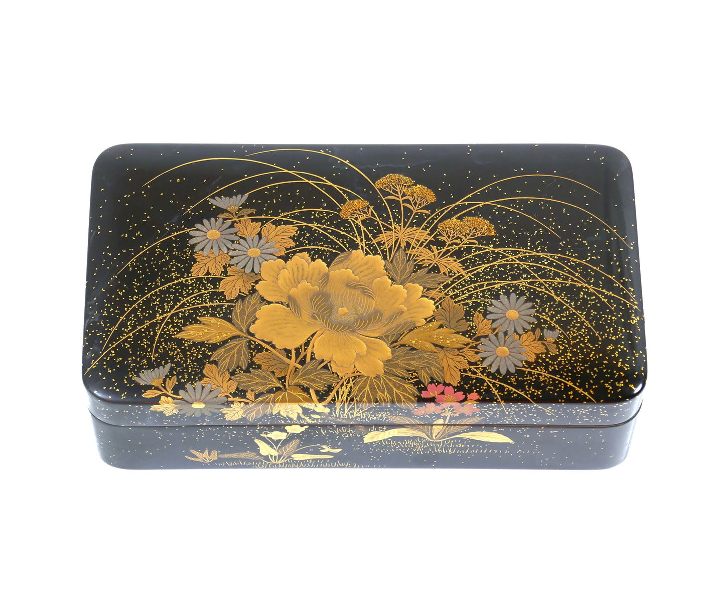 Objet de collection japonais : boîte en laque noire, décorée de pivoines dorées en maki-e, artisanat Zohiko Kyoto.