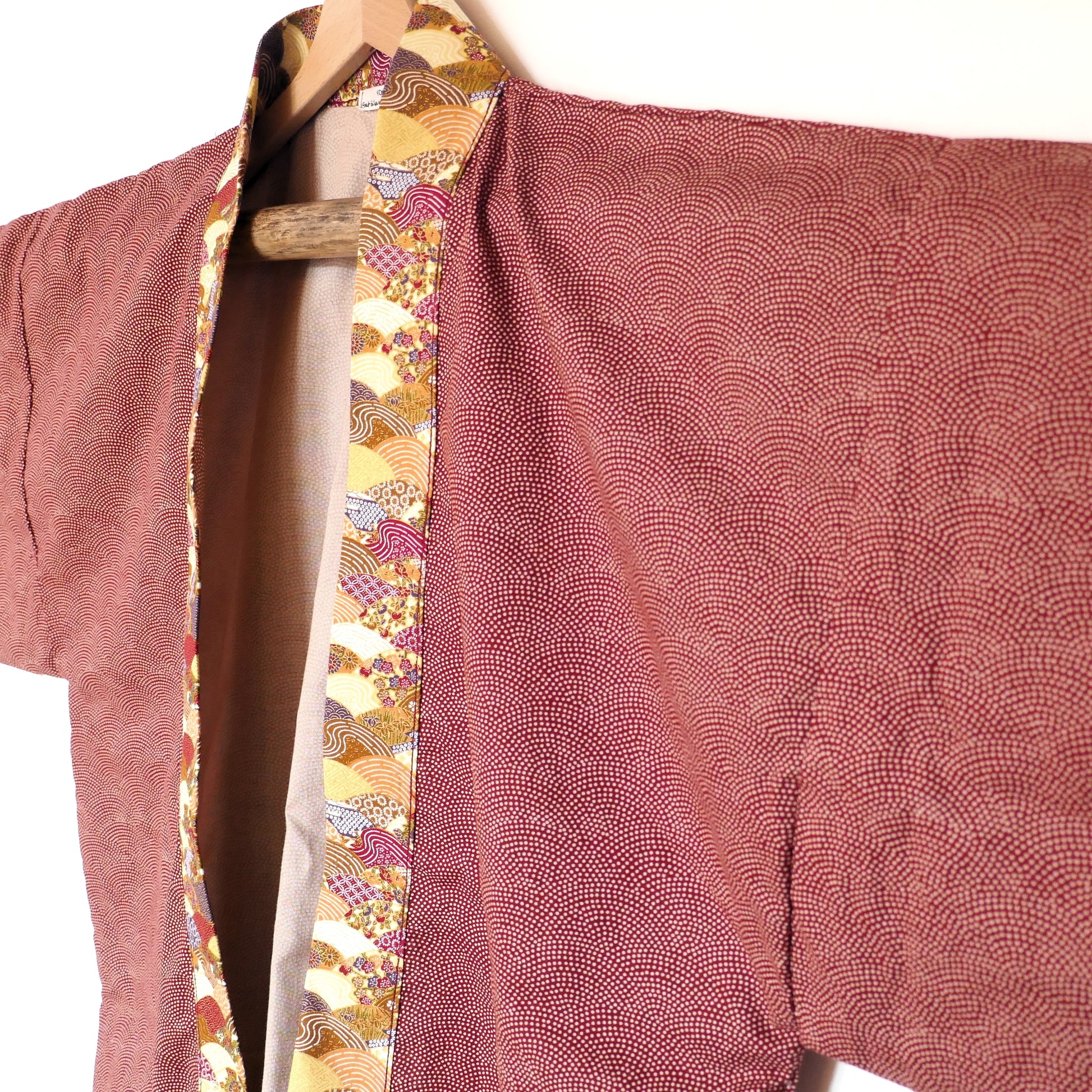 vue trois quart du haori moderne sensu semkomon by kogedo l'atelier