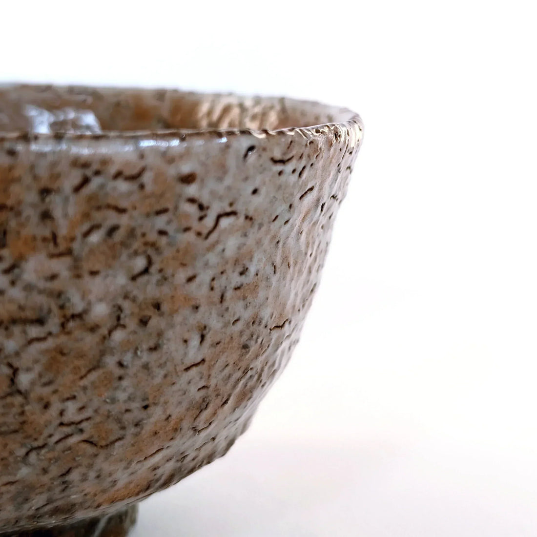 macro d'un chawan montrant sa glaçure de type hagi yaki