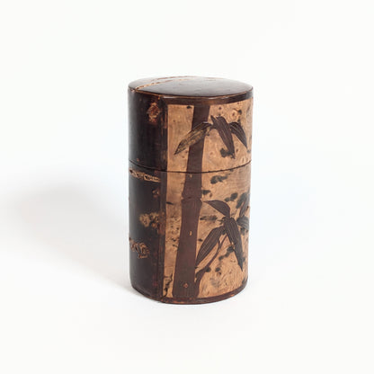 Boîte à thé japonaise chazutsu 茶筒 en kabazaiku 樺細工, écorce de cerisier et décor de bambou en marqueterie