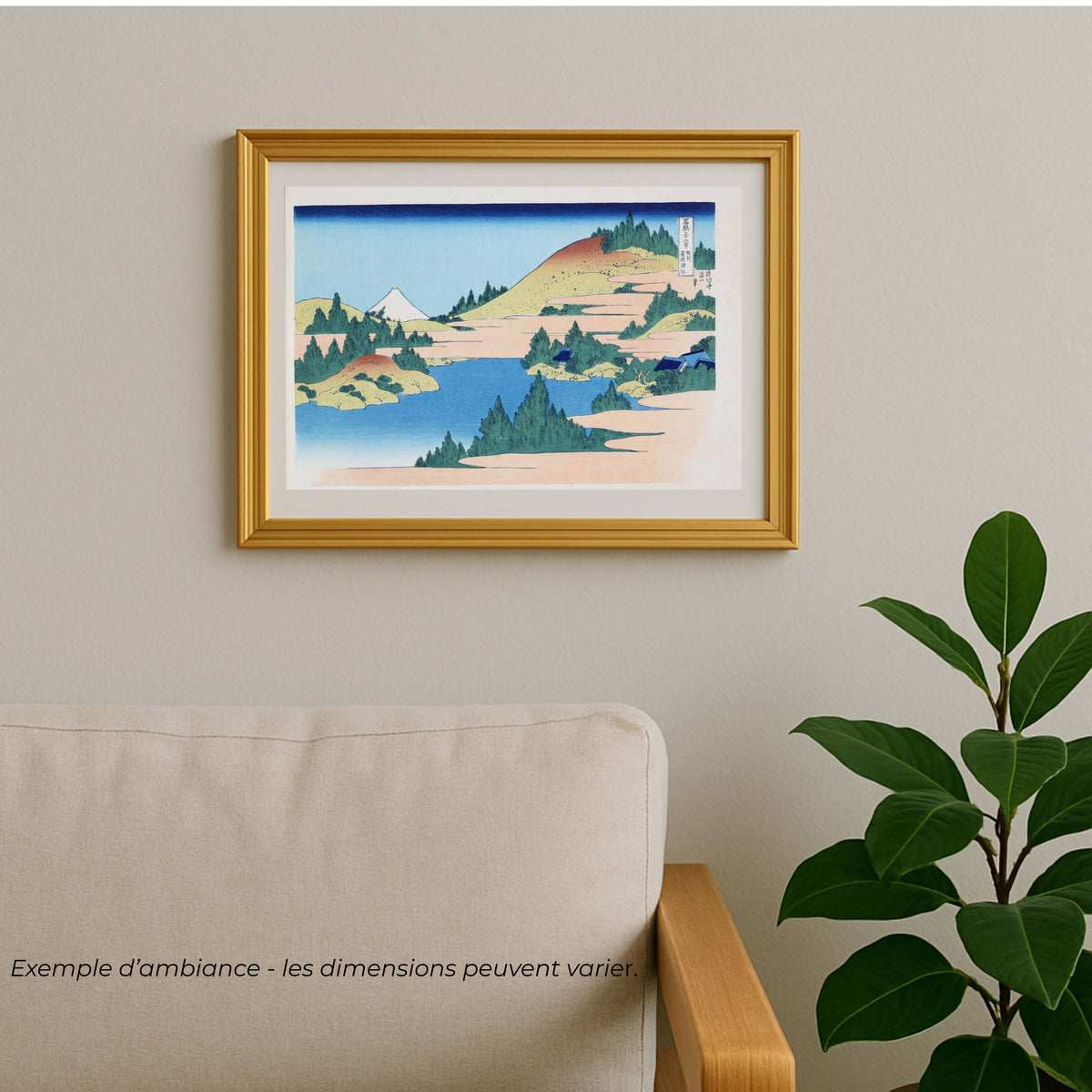 Mise en situation d’une estampe japonaise Hokusai Le lac d’Hakone encadrée, décoration murale inspirée de l’art japonais traditionnel