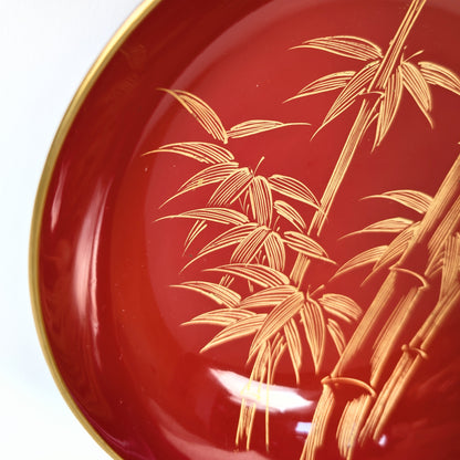 détail motif bambou en maki-e sur laque japonaise urushi artisanat traditionnel japonais