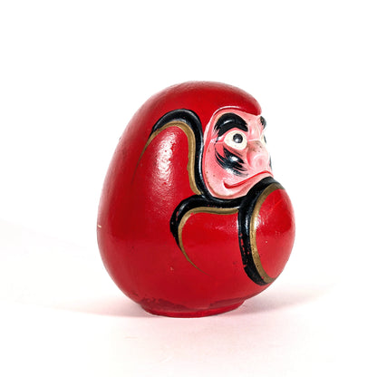 Figurine daruma japonaise vintage en céramique, vue de côté