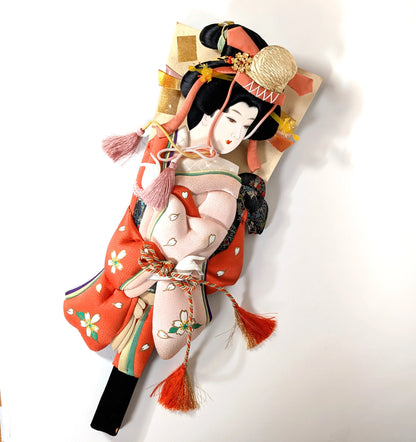 Hagoita japonaise décorative proche de l’okiage, décoration japonaise en textile ancien