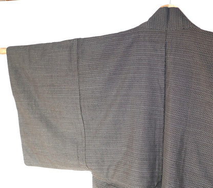 Épaule et dos du haori homme en laine tissée – motif discret japonais