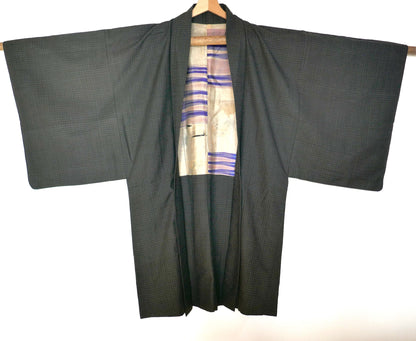 Haori homme japonais vintage en laine – vue de face, veste kimono traditionnelle japonaise.