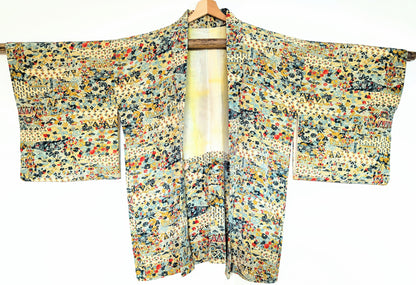 haori japonais vintage en soie chirimen avec motifs floraux multicolores style komon textile japonais showa