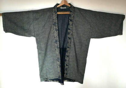 Veste kimono japonaise Aki no Samekomon vue de face, motif samekomon, confection artisanale