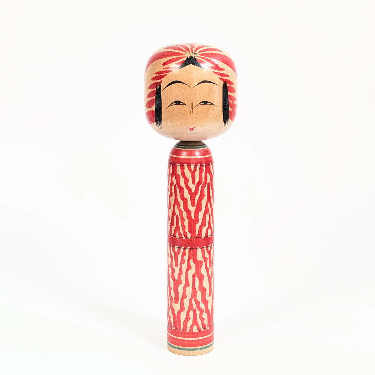 Kokeshi traditionnelle Togatta par Satō Eitarō, poupée japonaise en bois au visage souriant et décor mokume 30,5cm