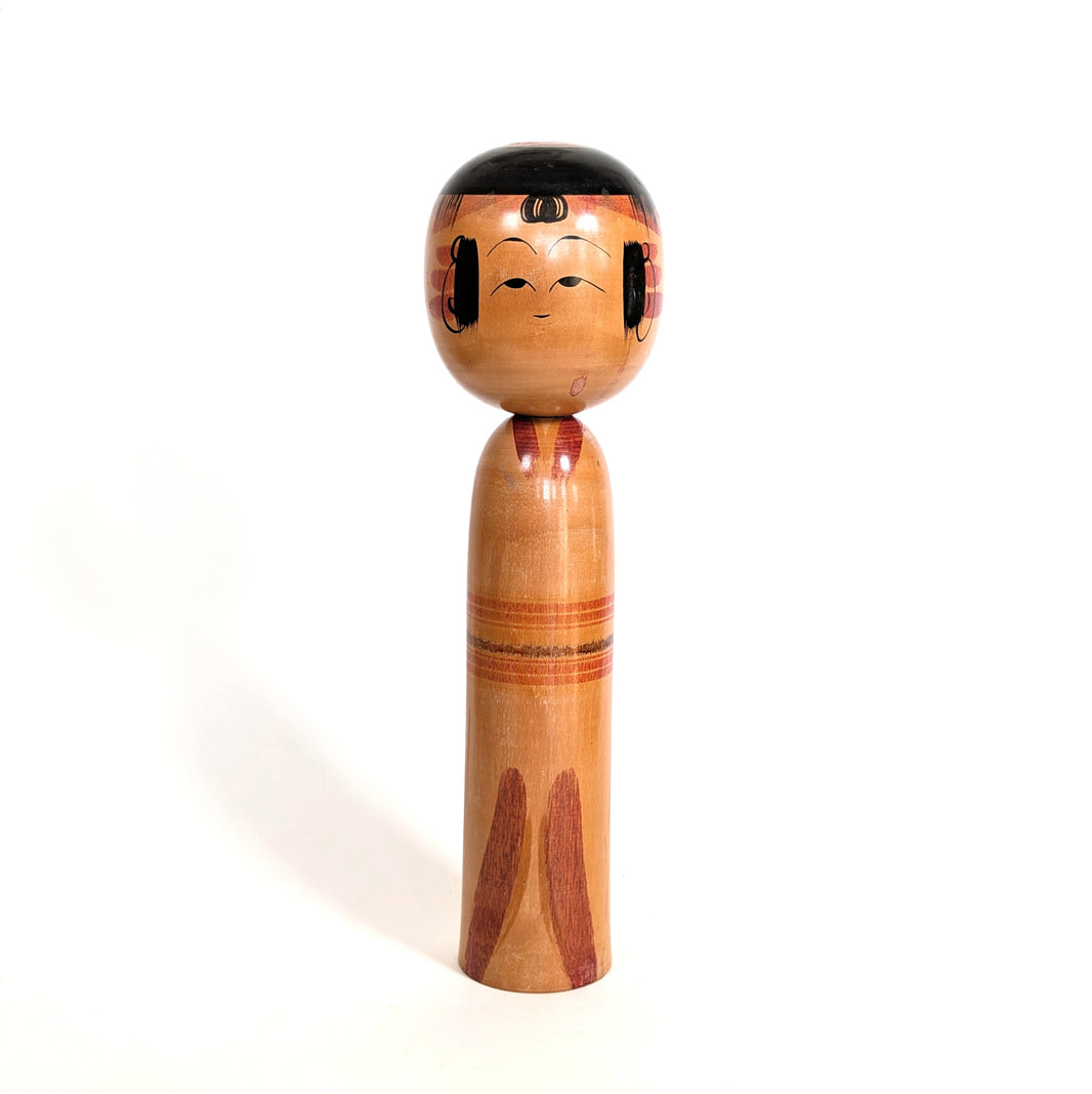 Grande kokeshi Yajiro 37 cm signée Hamatzu Heizaburo (浜津平三郎), 伝統こけし école 弥治郎, période Shōwa