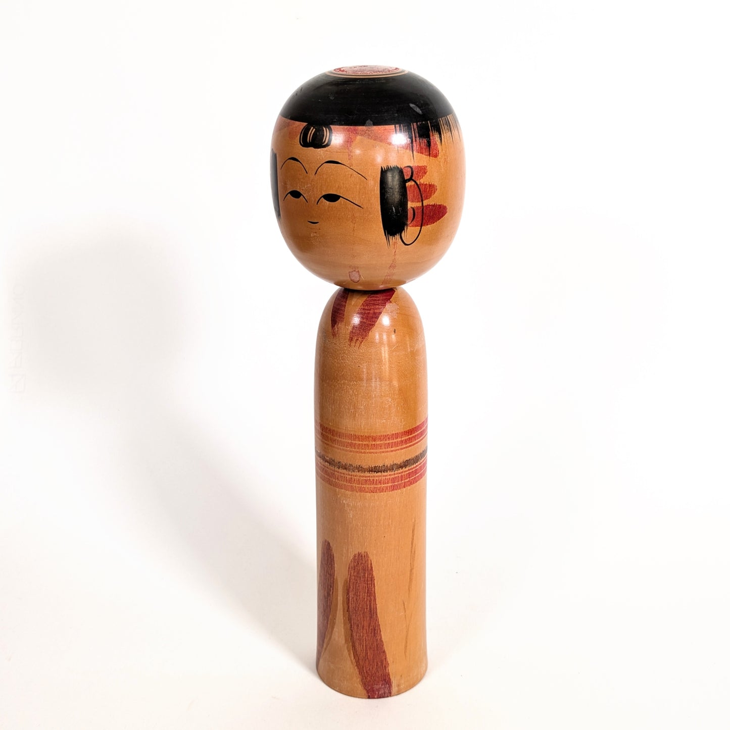Kokeshi Yajiro vintage signée par le maître artisan Hamatzu Heizaburo, poupée japonaise traditionnelle en bois peint