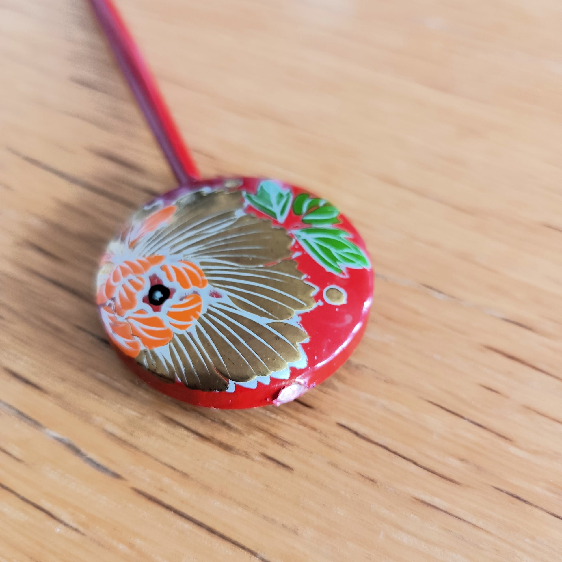kushi kanzashi en bois rouge et laque KOGEDO epoque showa