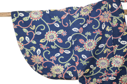 manche droite de la veste dochugi kogedo coupe stylisée