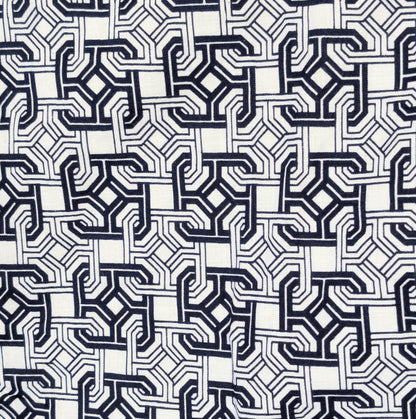 Détail du coton à motif Kaku Tsunagi, wagara géométrique traditionnel d’un kimono japonais homme