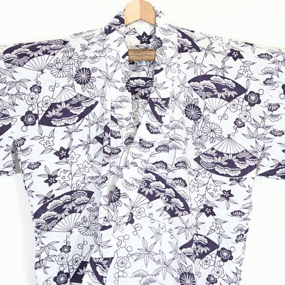 Nemaki japonais pour femme, yukata léger en coton blanc à motifs sensu, fleurs ume, kiku et feuilles de bambou, fabriqué au Japon