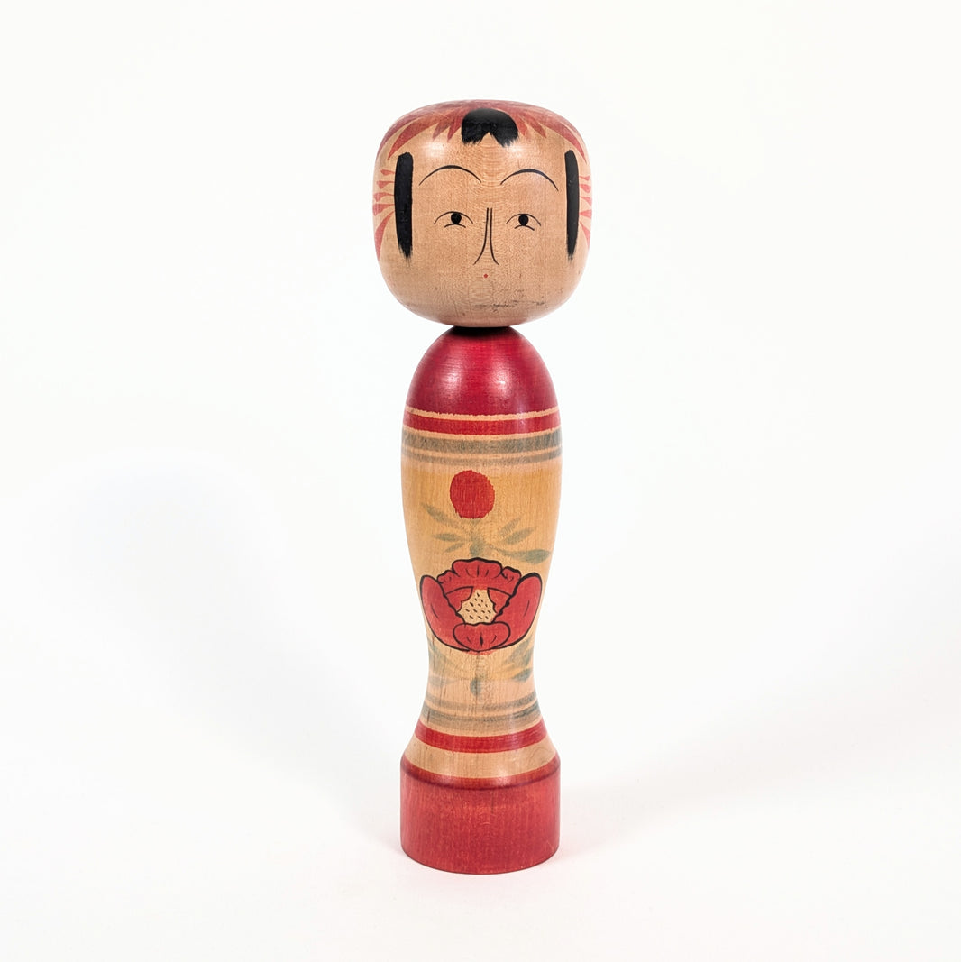 Poupée japonaise en bois, kokeshi traditionnelle Zao Takayu signée Kimura Yusuke avec décor floral