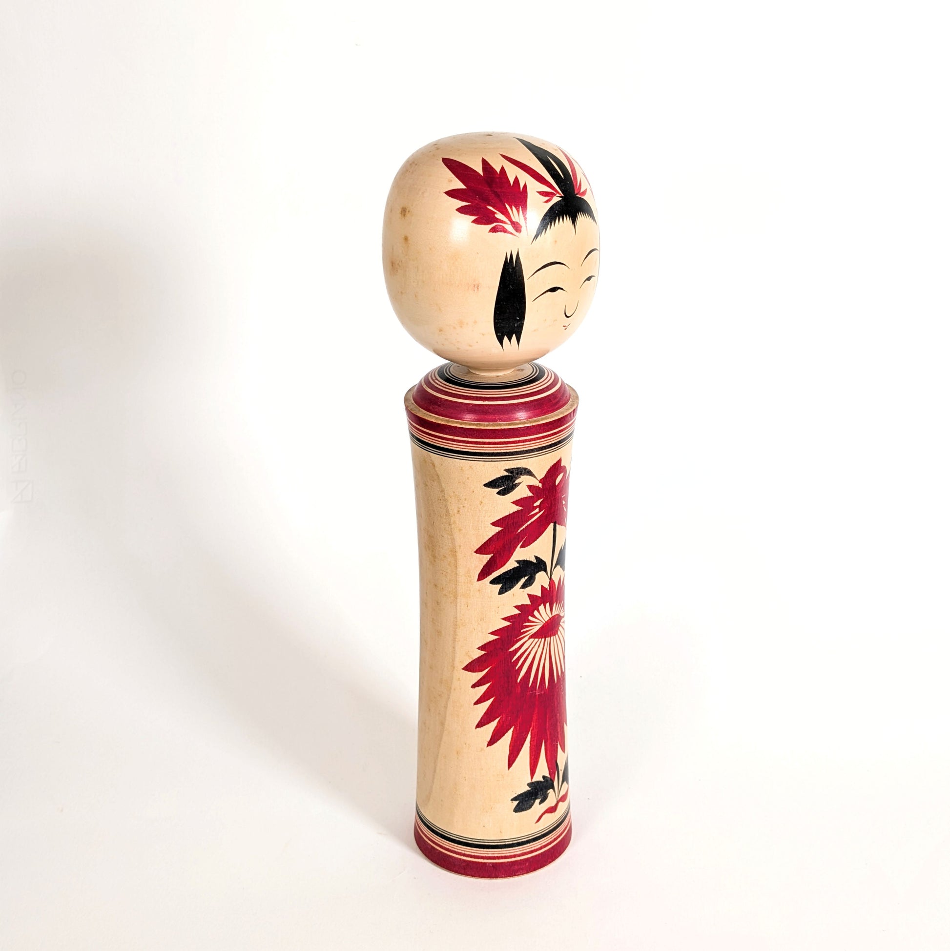 Poupée japonaise ancienne kokeshi Naruko signée Okazaki Seiji en bois tourné