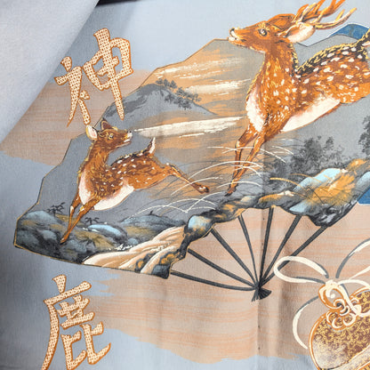 Décor shinroku 神鹿 avec cerfs sacrés japonais, peinture sur soie chirimen et contours rehaussés de dorure