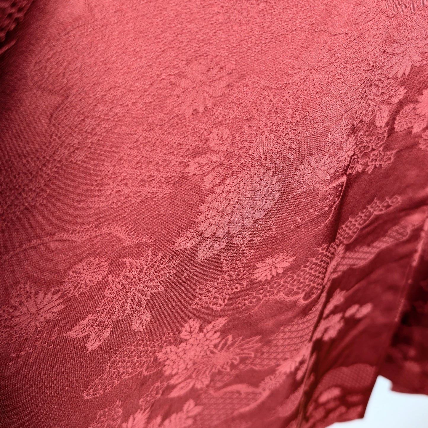 Texture de soie habutae fluide utilisée pour un haori japonais vintage