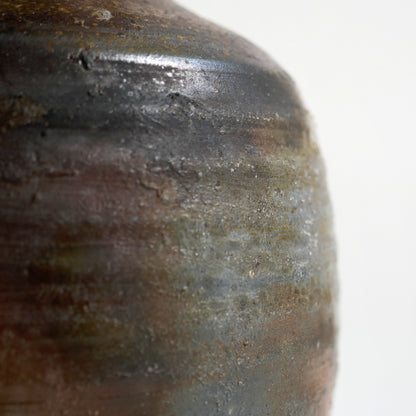 Tokkuri japonaise ancienne – Bizen yaki – signée Sueishi Kōsen 末石高仙 – 13 cm – époque Shōwa