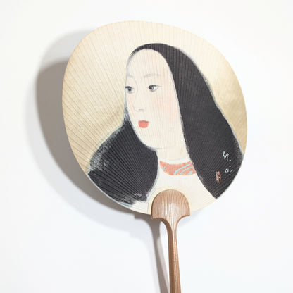 Éventail uchiwa japonais Mitsukoshi avec portrait de femme aux longs cheveux noirs, objet décoratif vintage du Japon