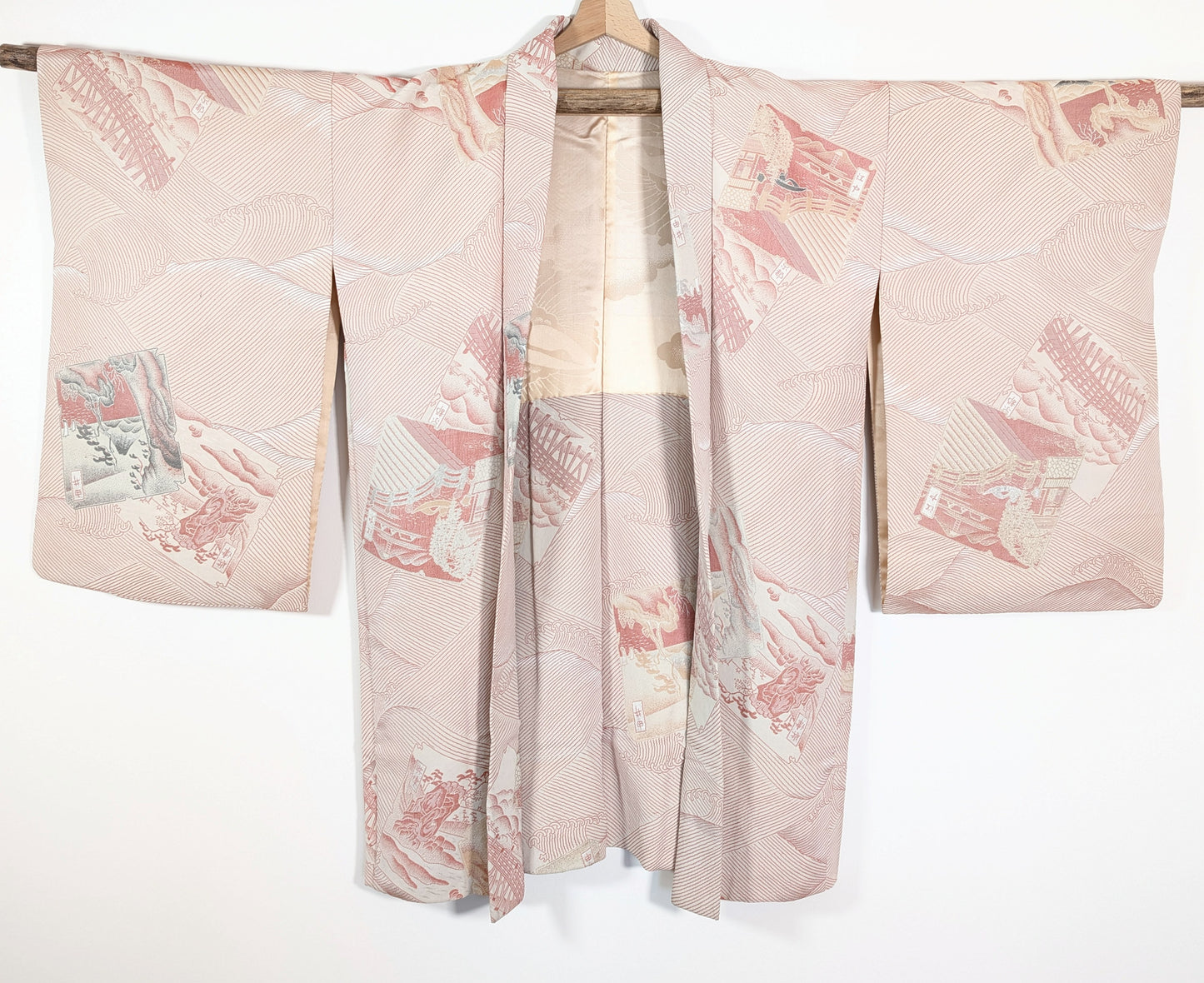 Veste kimono japonaise authentique de type haori pour femme, en soie vintage rose saumon avec paysages et vagues japonaises