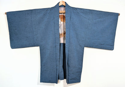Haori homme vintage en soie tsumugi bleu gris à texture japonaise traditionnelle